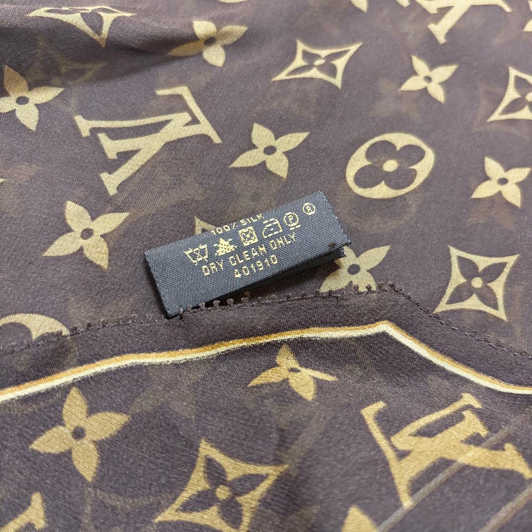 LOUIS VUITTON シルク スカーフ レオパード
