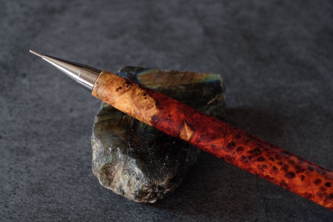 PG5木軸カスタム0167　高村杢工房 製図用シャープペンシル　花梨瘤極上の紅白