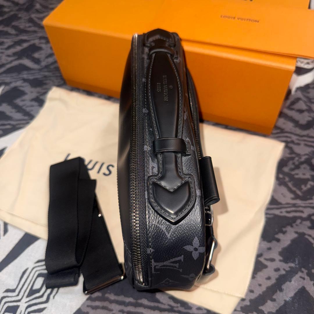 【美品】ルイヴィトン バムバック M42906