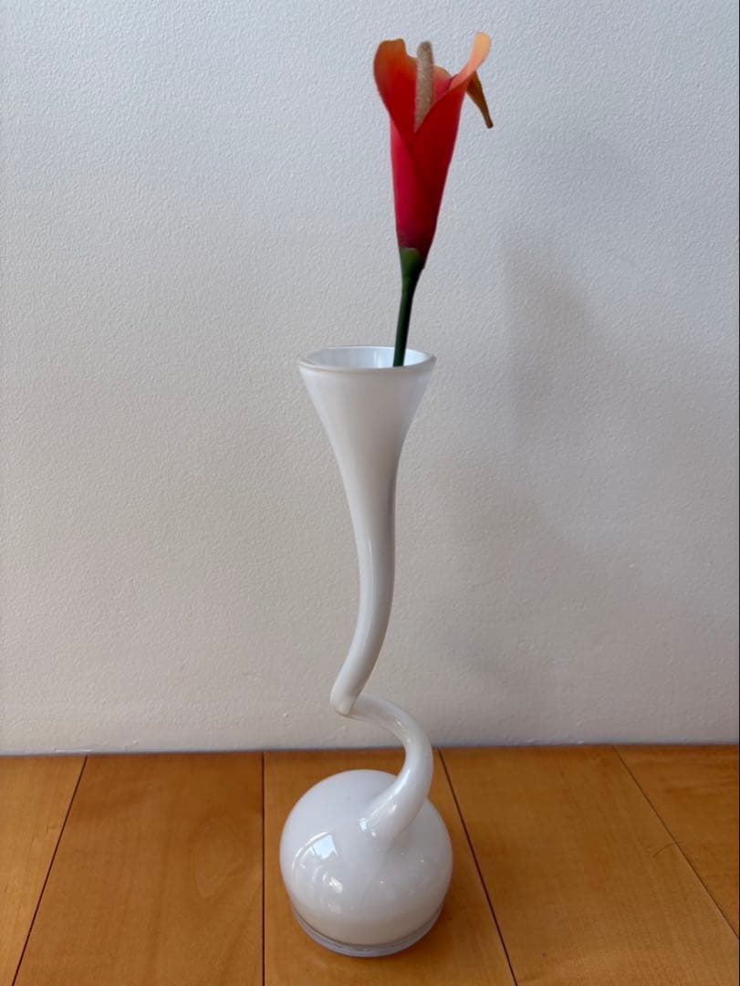 【期間限定値下げ】Normann  swing vase