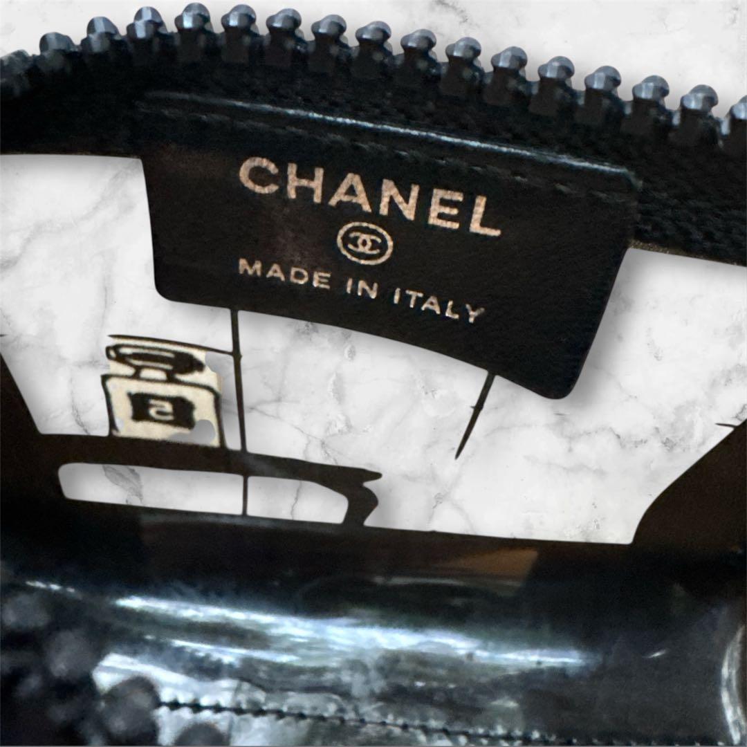 CHANELポーチ♡Windows Line