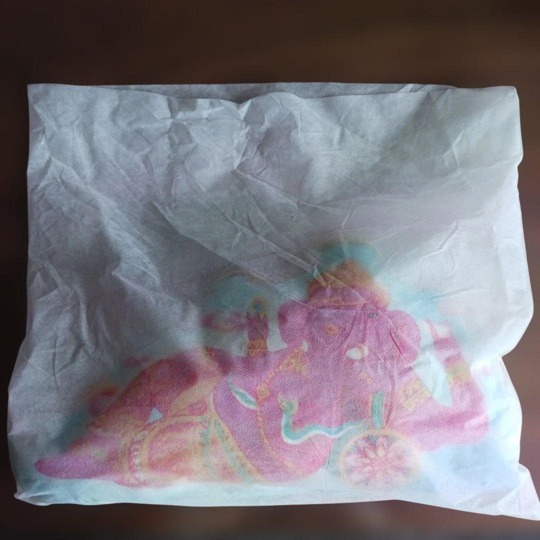 ガネーシャのデザインクッション