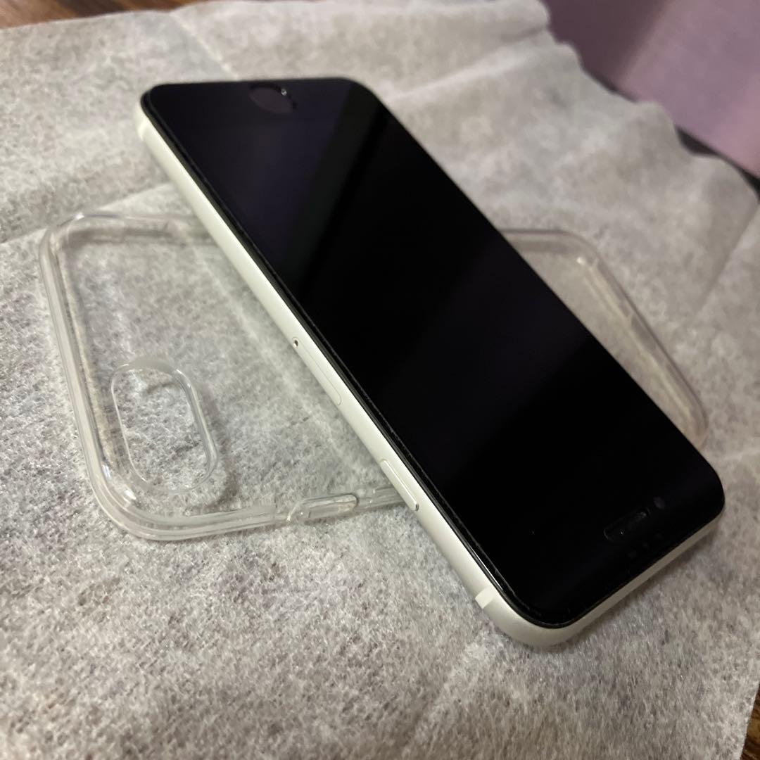 iPhone SE 第2世代 64GB SIMフリー MHGQ3J/A