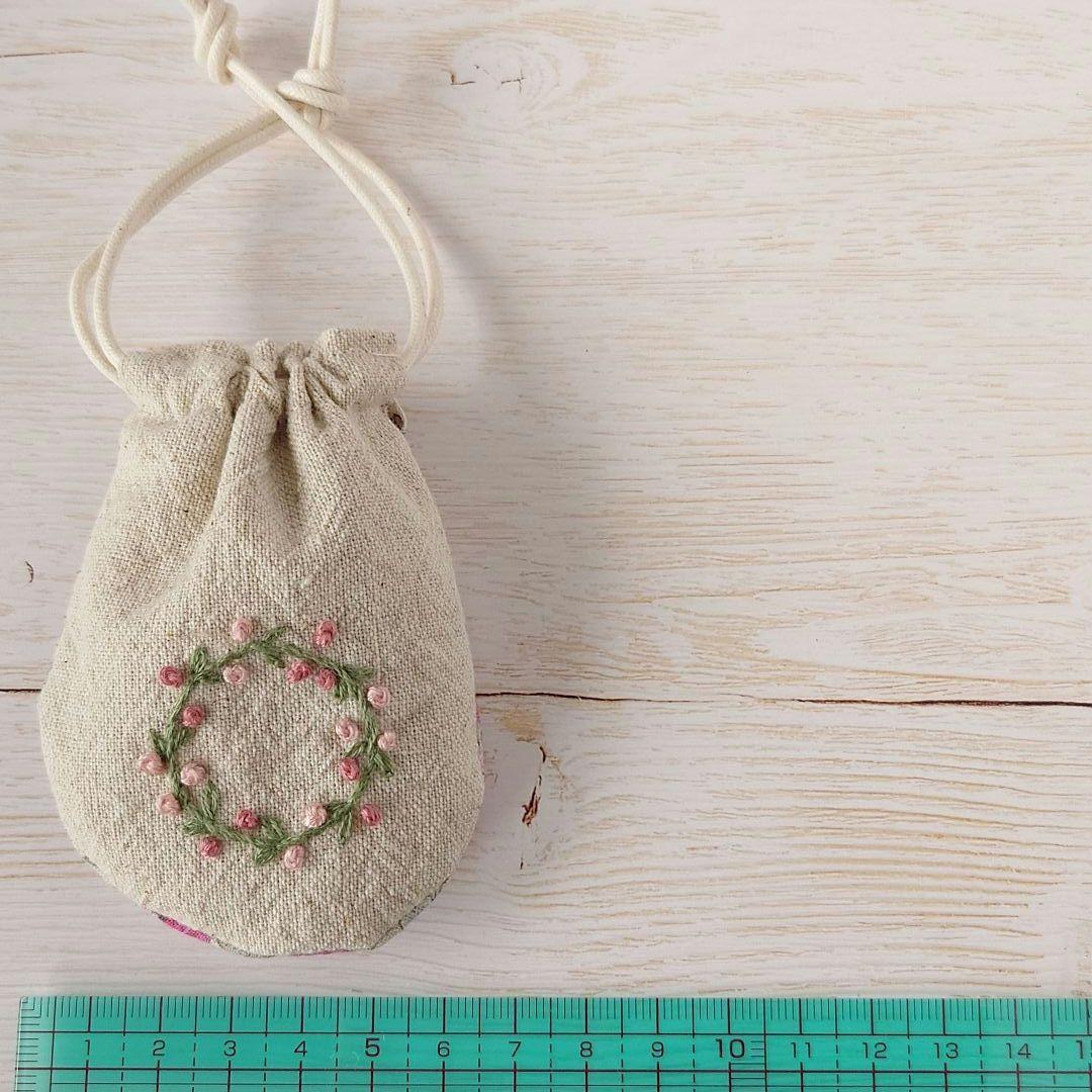 【最終出品／値下げ】ちっちゃな巾着サシェ/詰替えタイプ【フラワーリース】