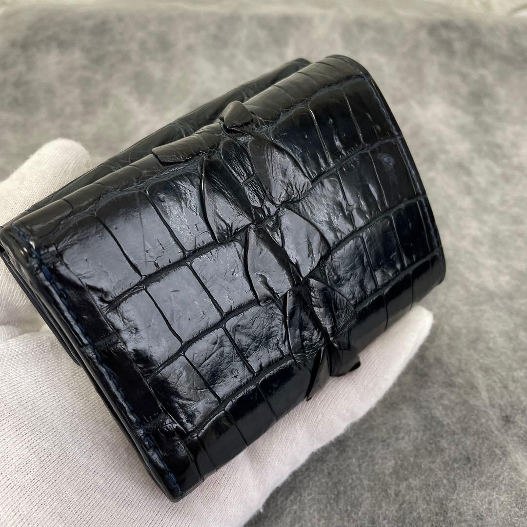 ナイルクロコダイル、三つ折り財布、コンパクト、本革、ブラックネイビー　内側型押し
