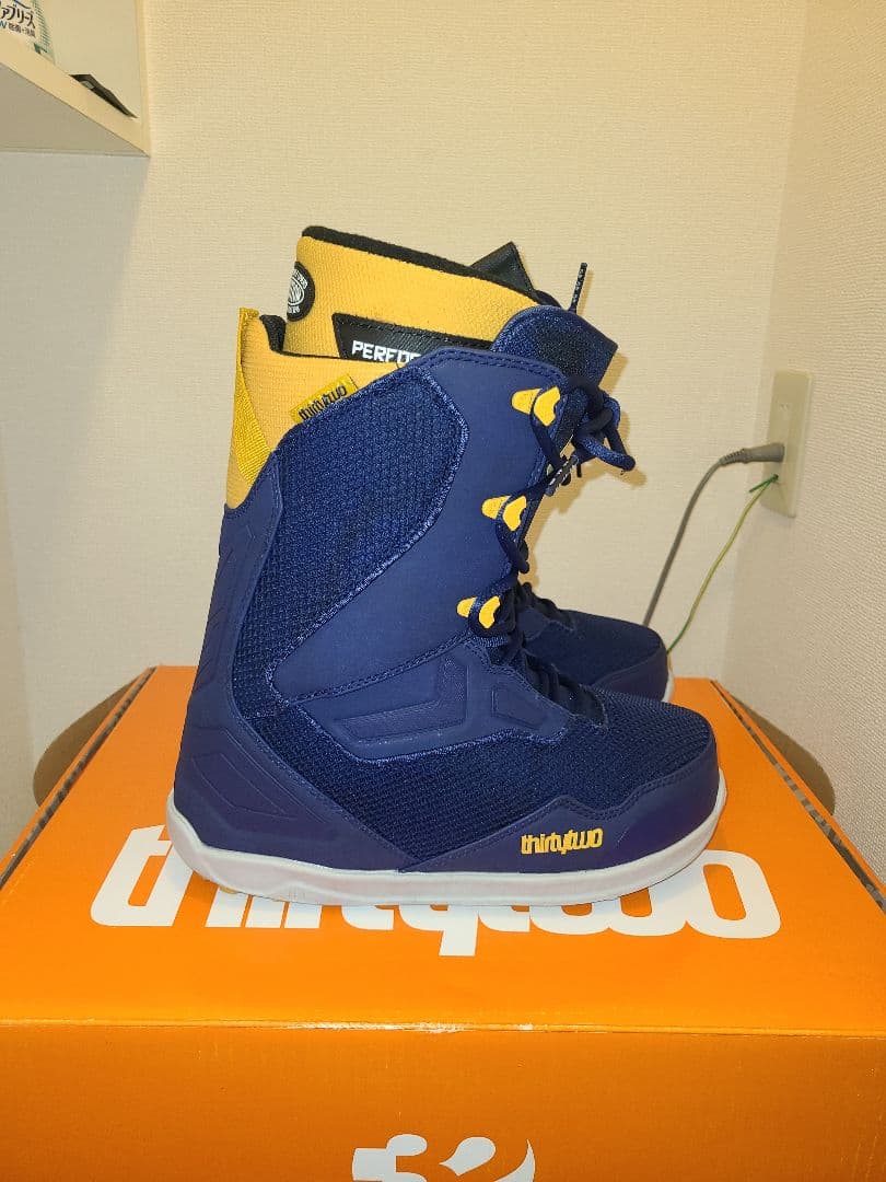thirtytwo スノーボードブーツ スコットスティーブン　シグネチャーモデル