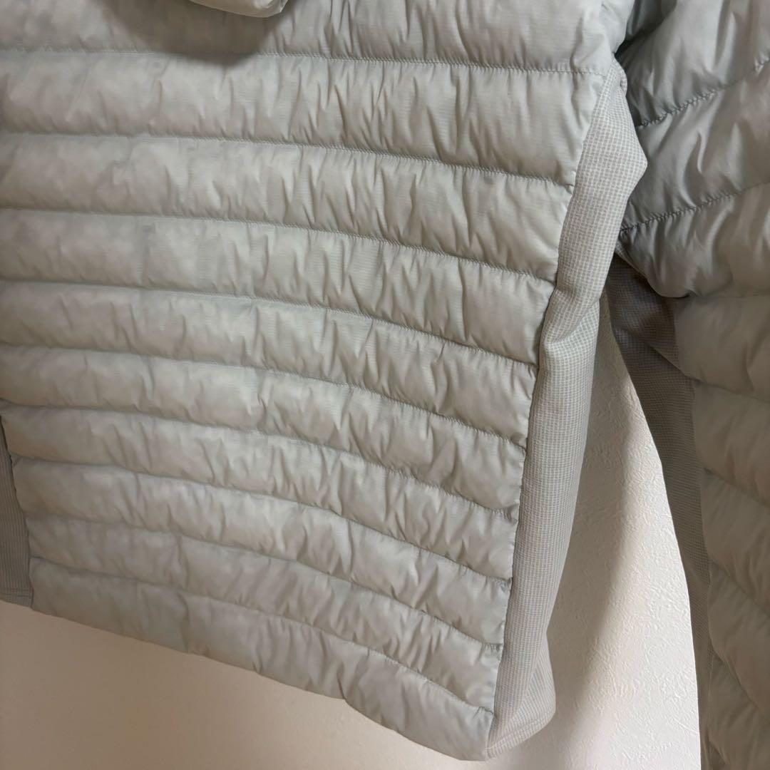 ★889★ THE NORTH FACE RED RUN HOODIE M