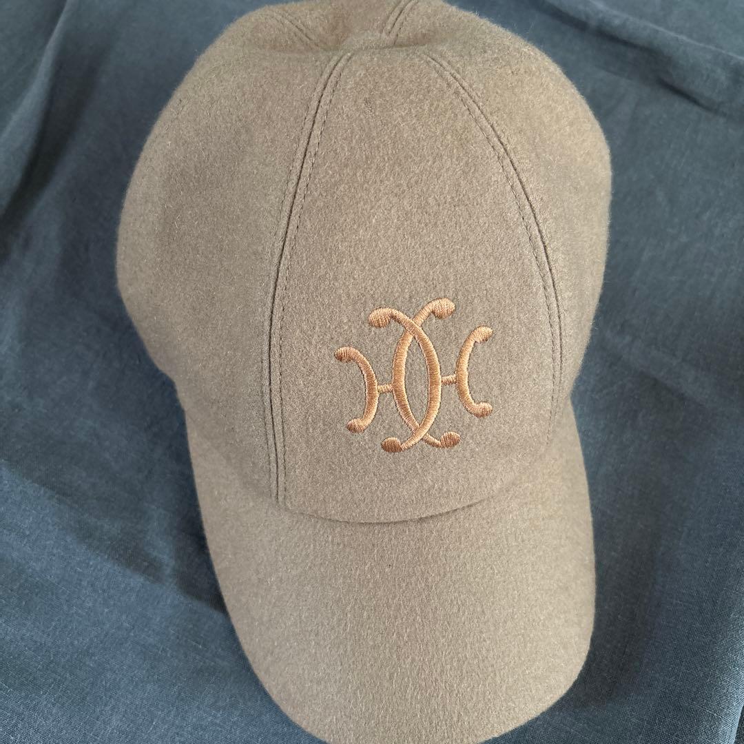 HERMES エルメス　キャップ 57 キャメル　ロゴ