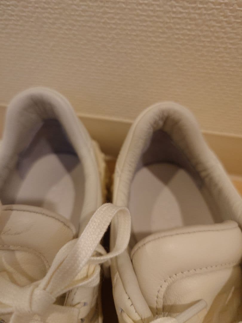 最終お値下げy-3 GP1P スニーカー２４㌢ホワイト ユニセックス