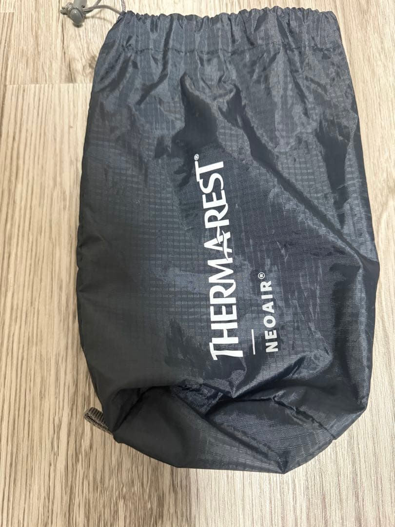 美品✨THERM-A-REST NeoAir XLite NXT R