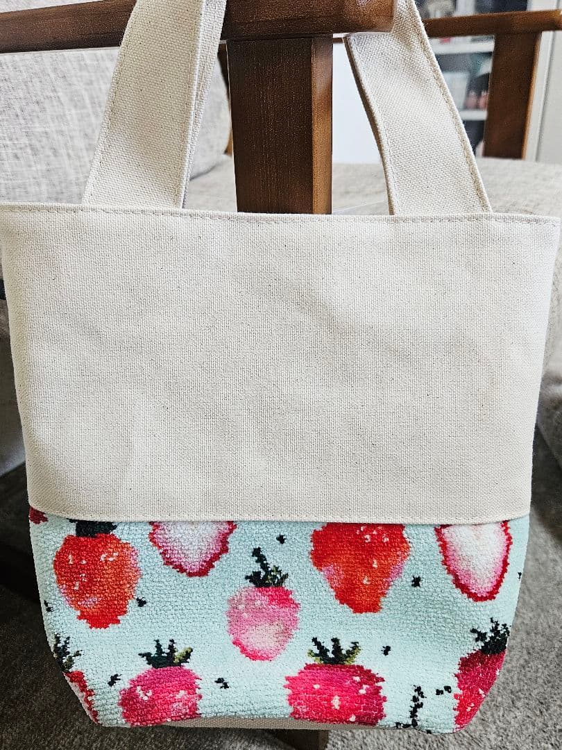 FEILER 《美品》ラブラリーバイフェイラー ストロベリードット トートバッグ
