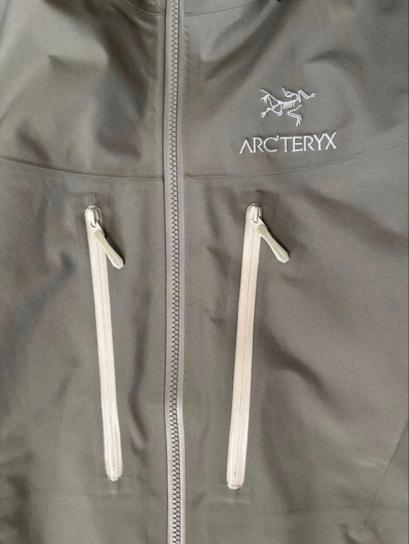 ter様　ARC'TERYX Alpha SV GTX Pro S