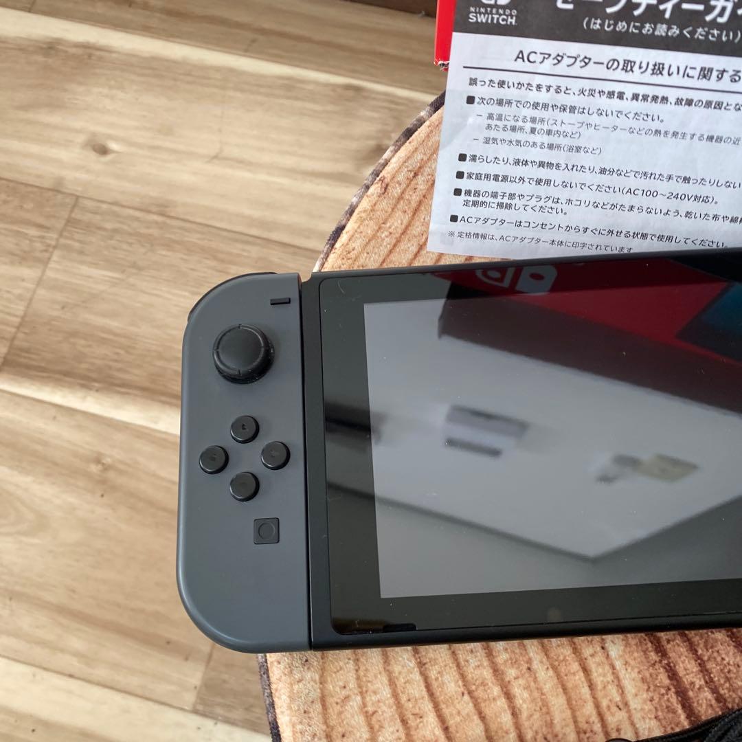 Nintendo Switch ニンテンドースイッチ本体　グレー ①