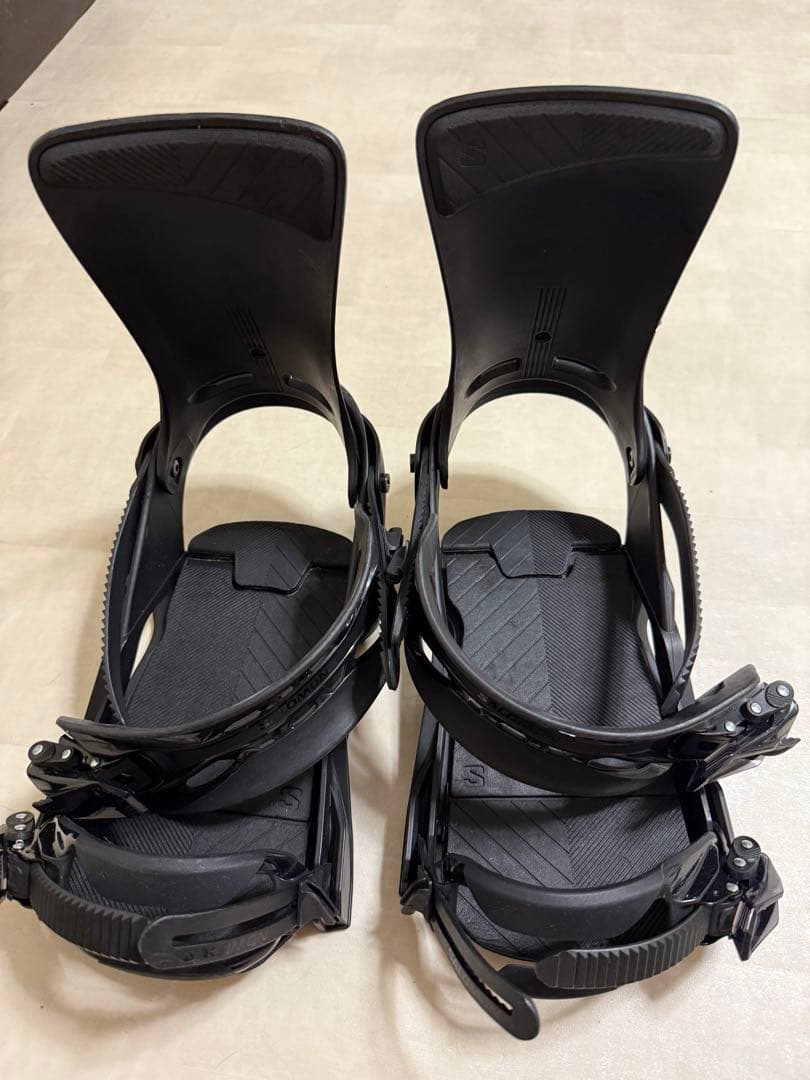 専用SALOMON RHYTHM black Lサイズスノーボード ビンディング