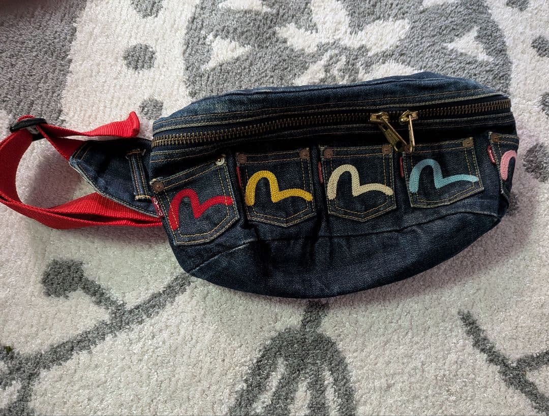 えびす　EVISU　ボディーバッグ　ウエストバッグ かもめマーク総刺繍　超レア