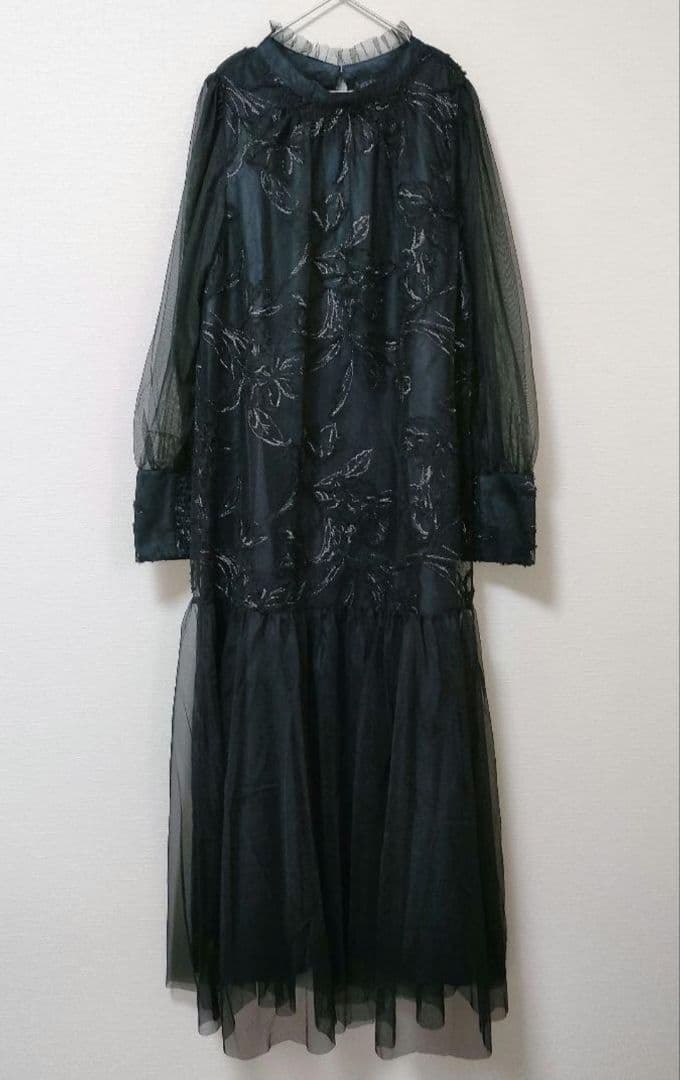 定価2.2万円【新品】フェザーフラワーチュールドレス 黒ブラック Мサイズ