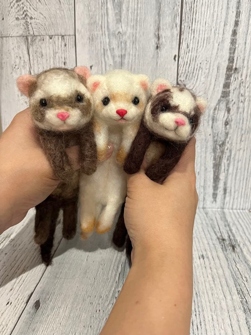 抱っこして！フェレット　羊毛フェルト　うちの子オーダー　マーシャルフェレット