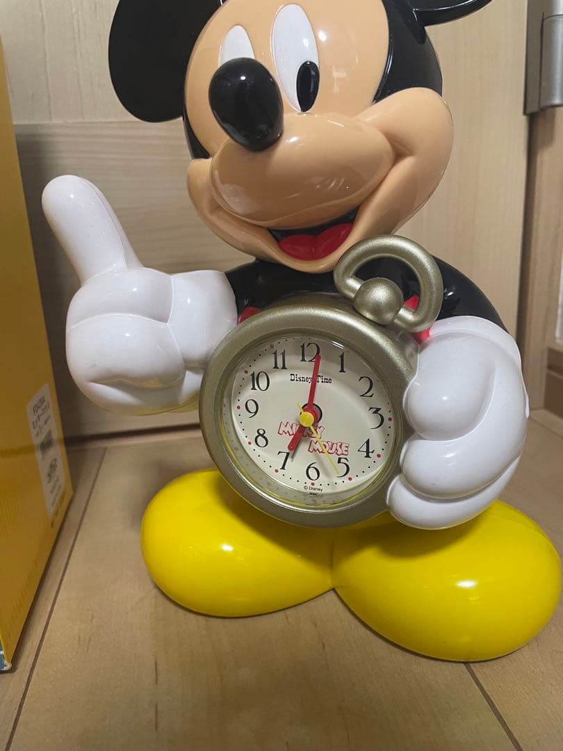 SEIKO ミッキー　置き時計　からくり　目覚まし時計　Disney Time