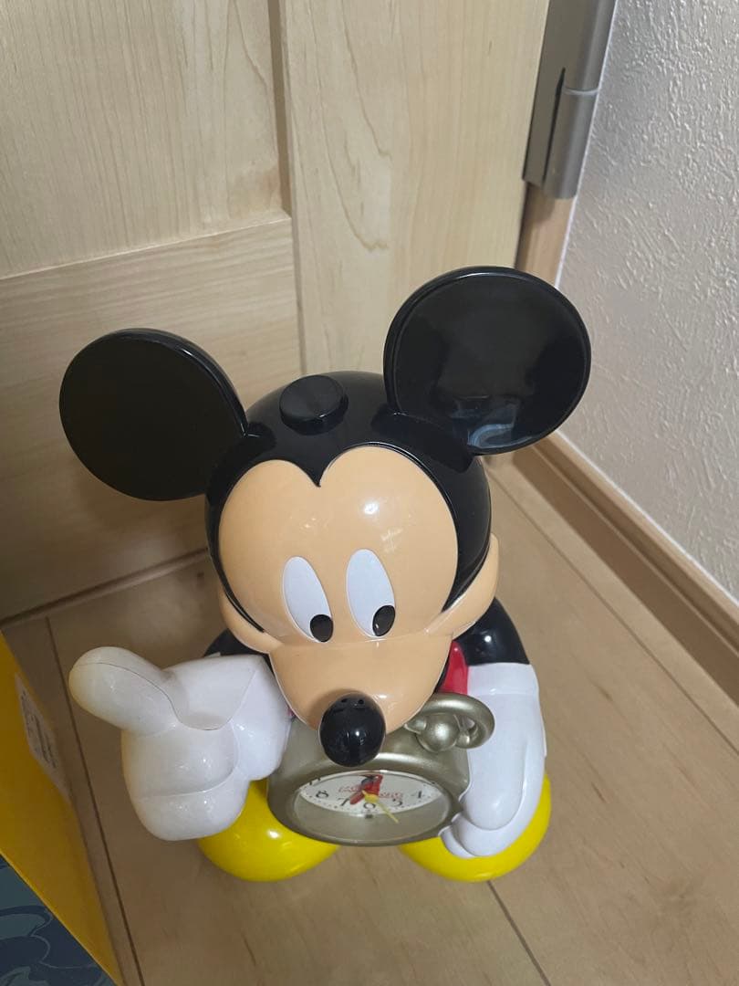 SEIKO ミッキー　置き時計　からくり　目覚まし時計　Disney Time