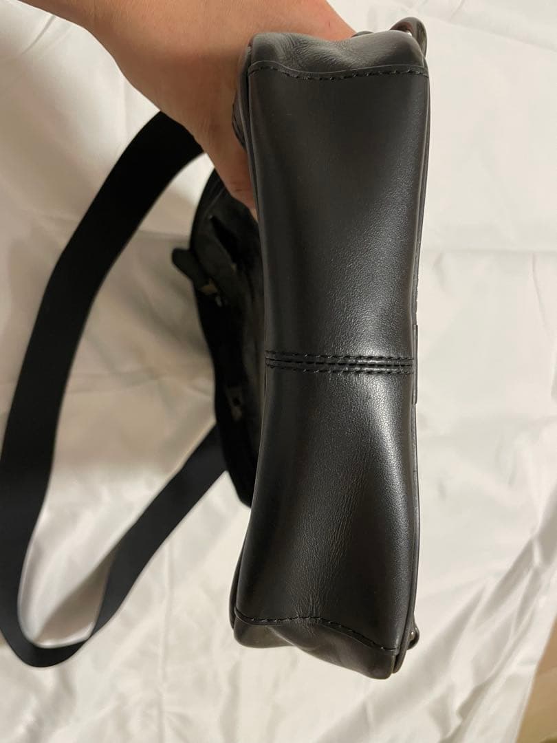 COACH　グラハム　パック　シグネチャー　クロスボディ　ボディバッグ　PVC