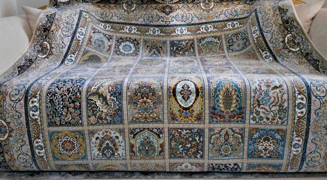 225万ノット、 超高密度織！本場イラン産 絨毯200×250cm‐202051