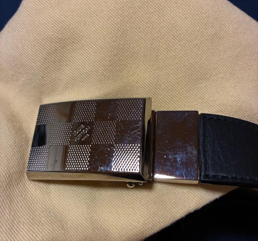 LOUIS VUITTON 黒いベルト ダミエバックル