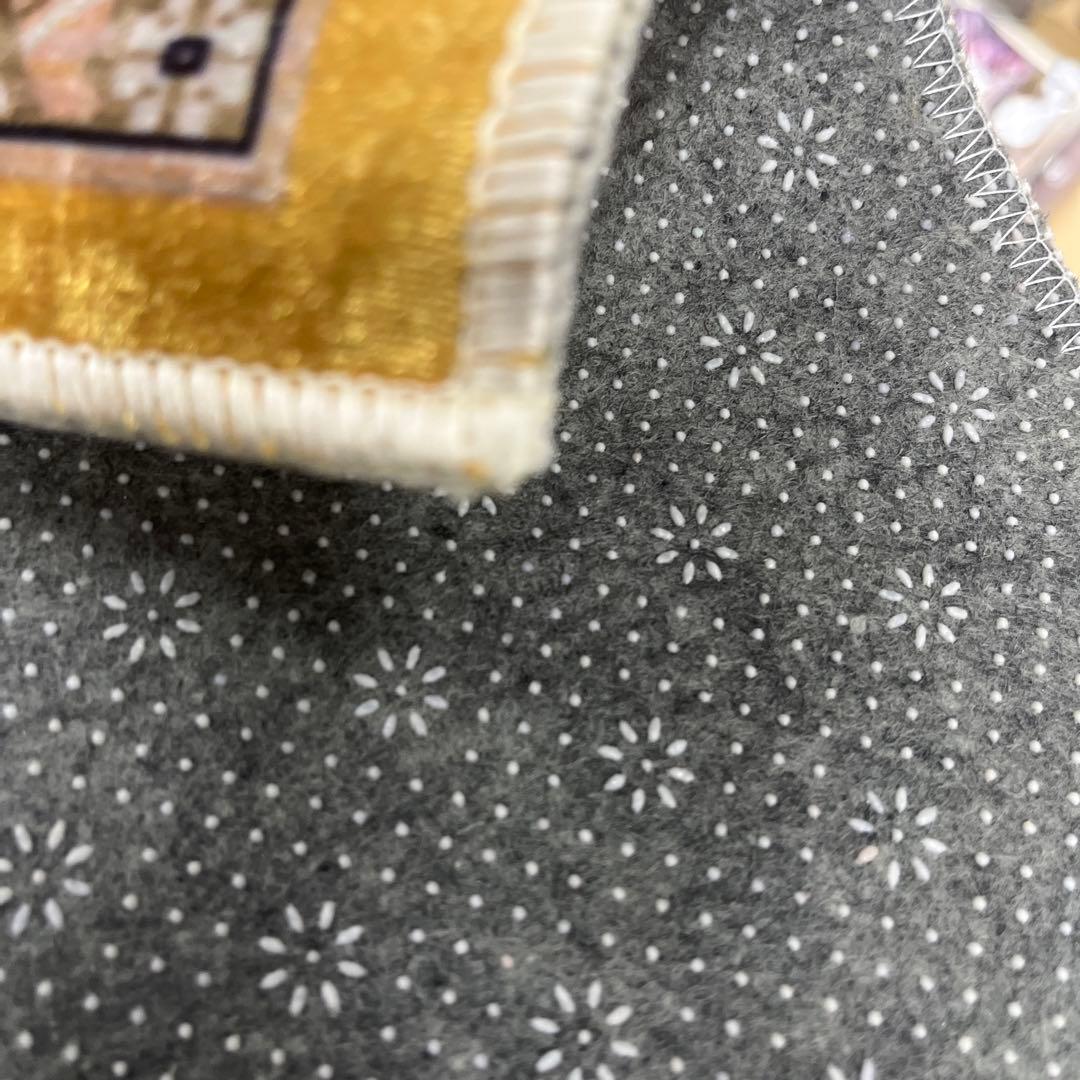 新品　ペルシャ風プリントゴールド　アクセントラグ　200×250