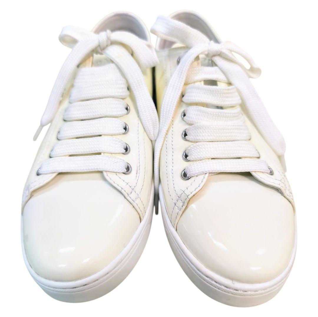 PRADA ホワイト23.5cm レースアップ スニーカー レディース