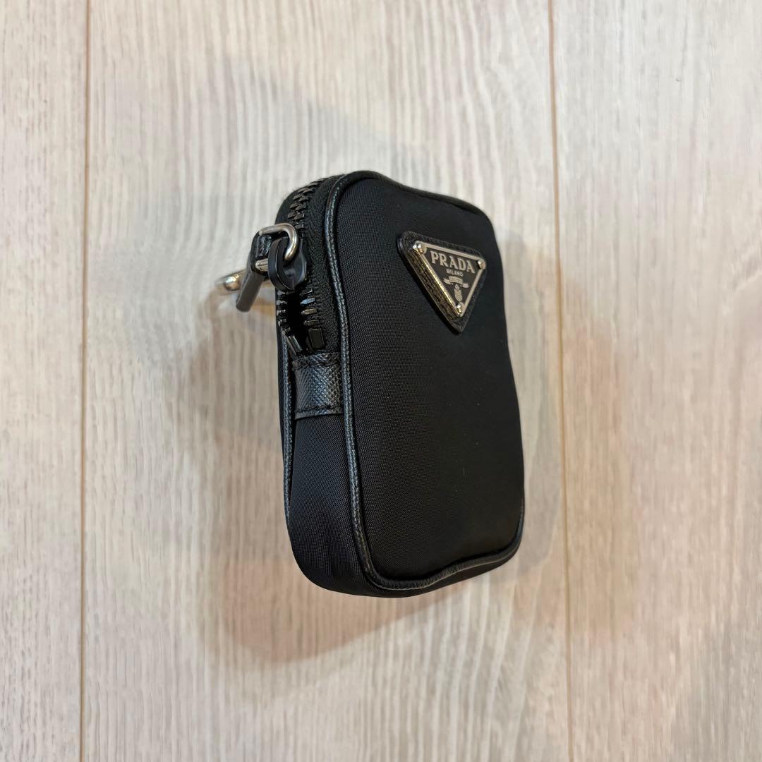 美品 PRADA ナイロン ミニポーチ イヤホンケース トライアングルロゴ