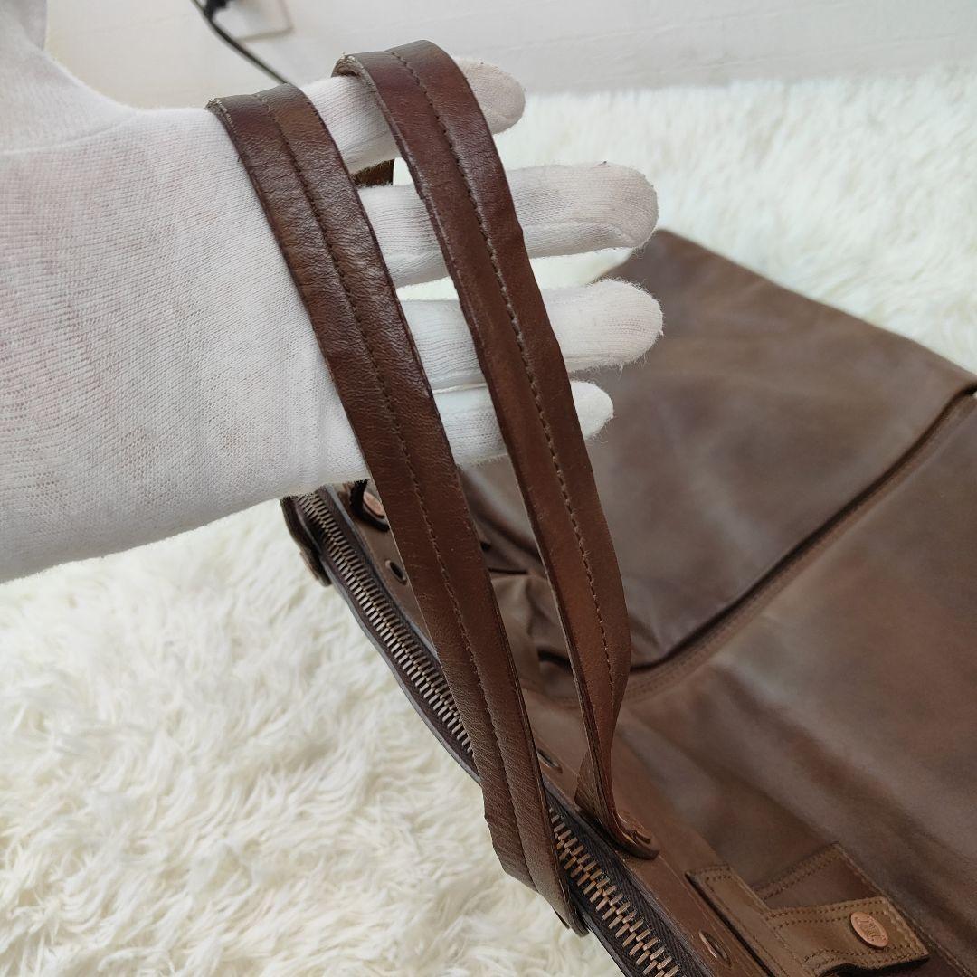 CELINE　トートバッグ　A4収納可能 レザー　トリオンフ