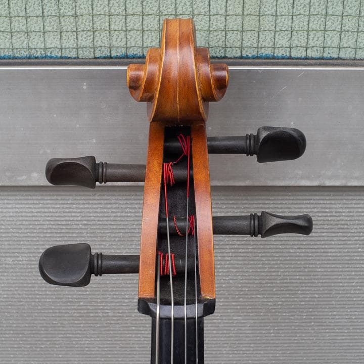 チェロ エントリーモデル Hallstatt ハルシュタット HC-700