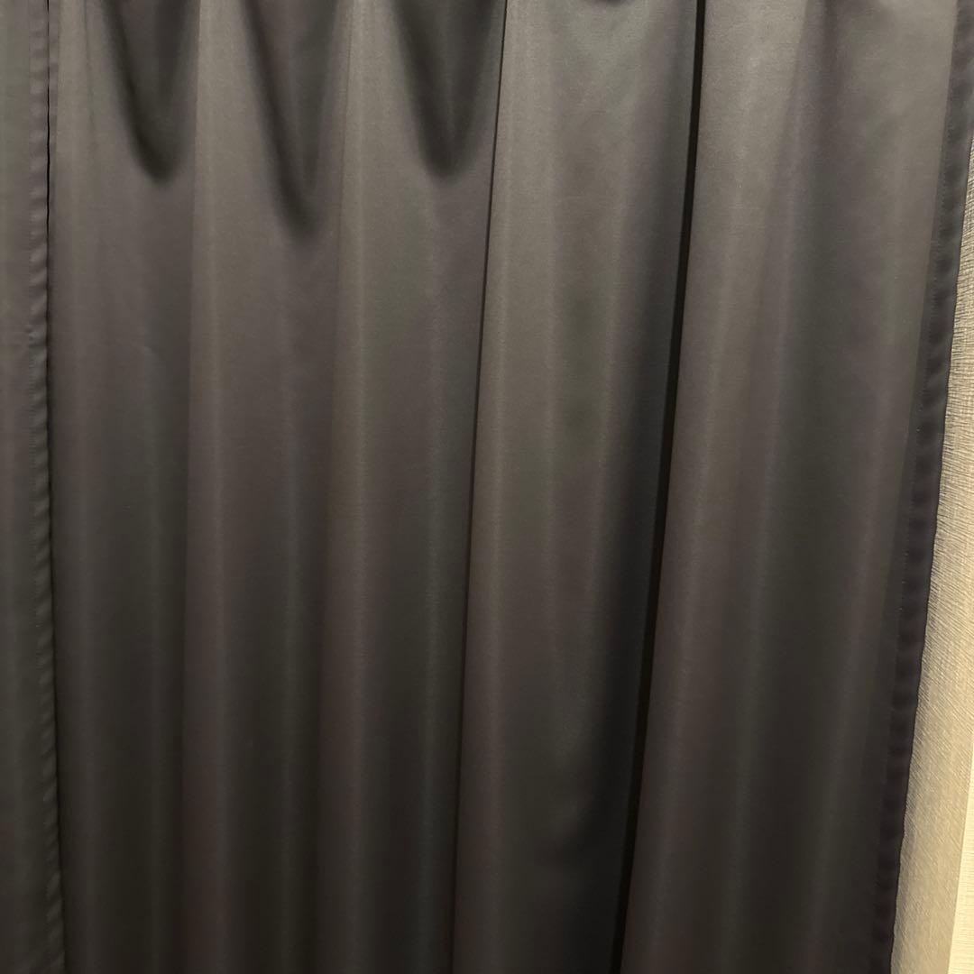 Rady リゾートフラワー リゾフラ 黒地 赤い花柄カーテン ロング