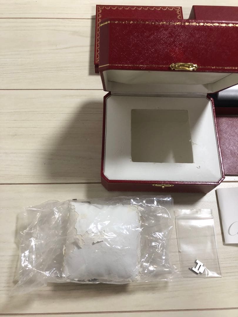 タイムセール！美品♡証明書、新品ベルト付き！カルティエ♡ミスパシャ♡ピンク