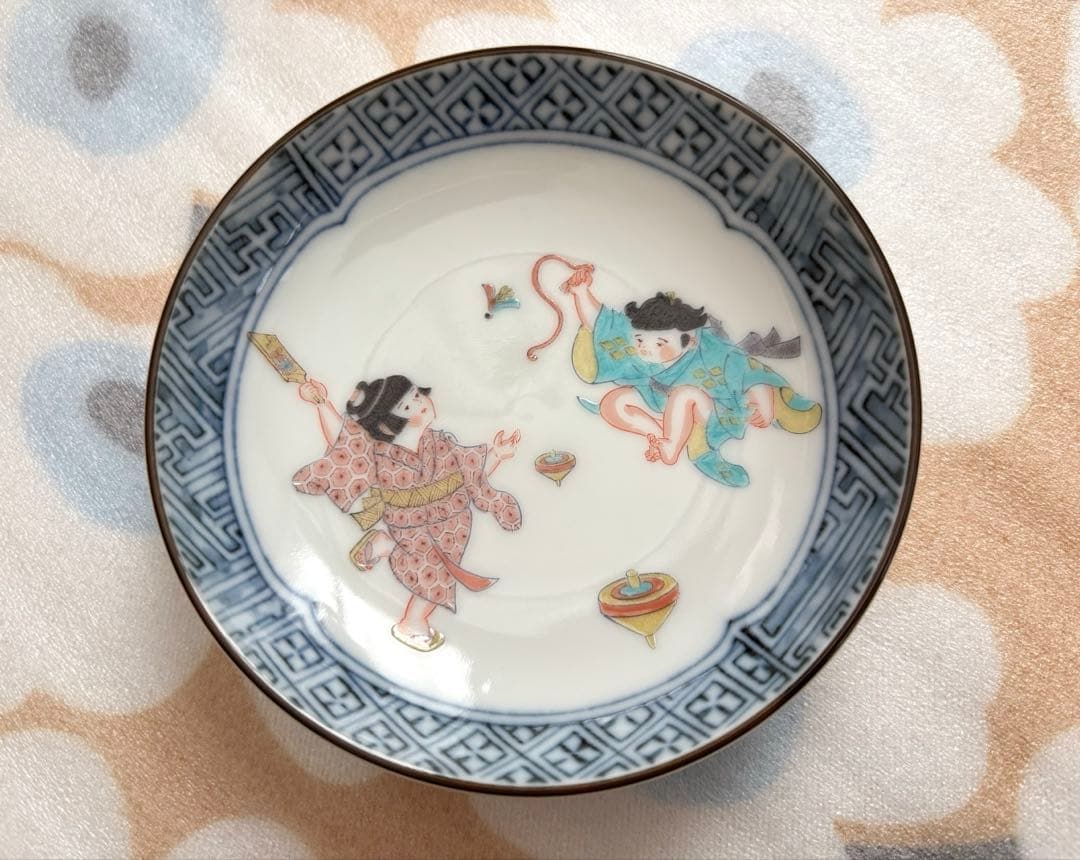 SALE✩.*˚ 九谷焼 清山 わらべ絵 小皿 6点セット