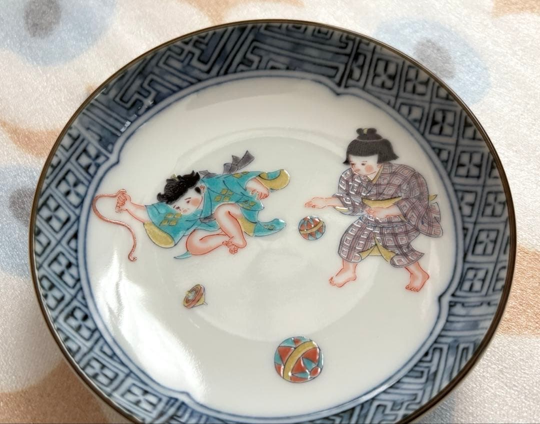 SALE✩.*˚ 九谷焼 清山 わらべ絵 小皿 6点セット