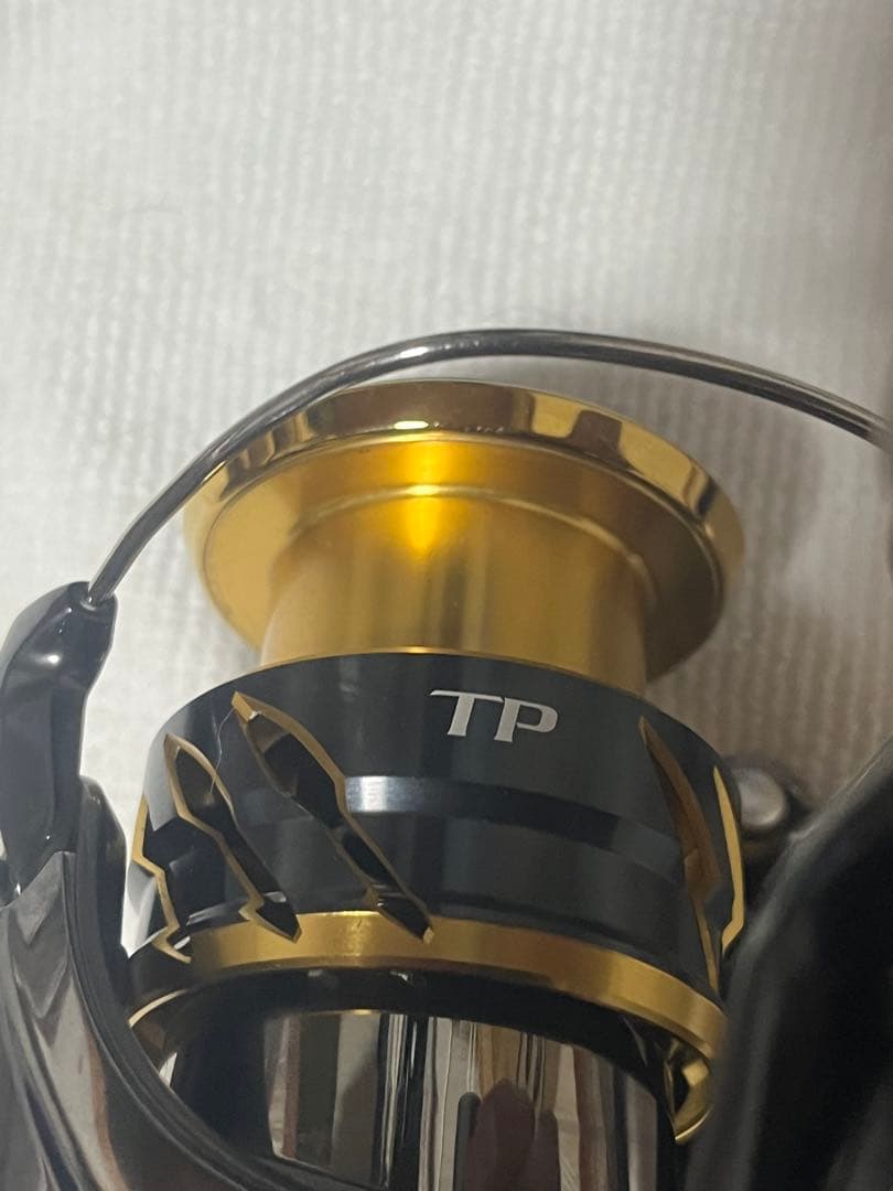 シマノ　20ツインパワー　C3000XG