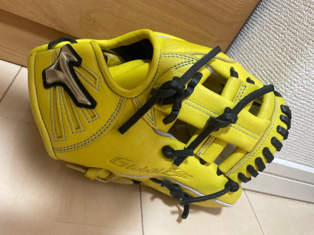 Mizuno Global Elite イエロー　硬式用トレーニンググローブ