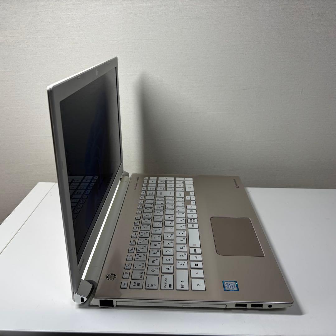 ダイナブック T65/GG 8世代 Core i7 SSD480GB 4GB