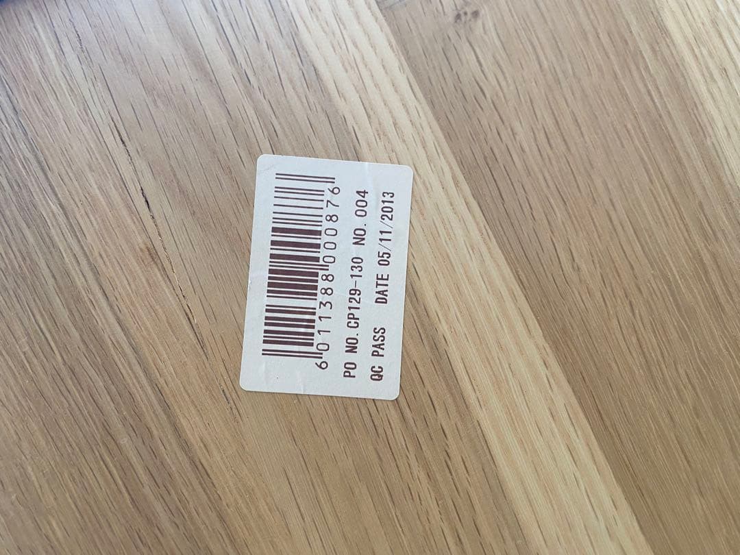 オーク無垢材　ダイニングテーブル　w110×d70×h65cm