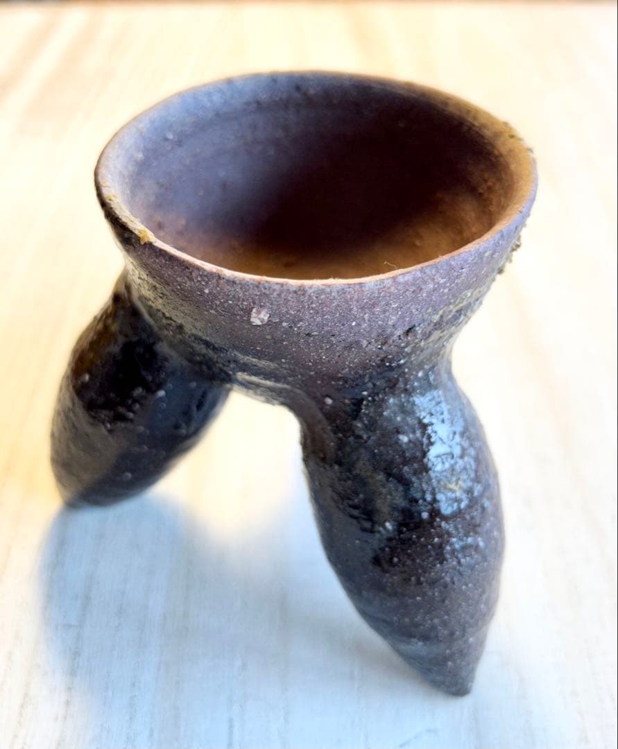 3本足の陶器　ヴィンテージ