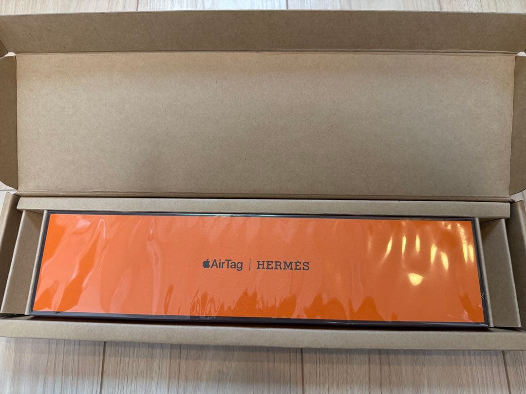 小物 Hermes AirTag Key Ring Rose Sakura