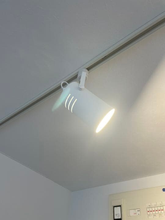 ダクトレール照明　ホワイト　2個　LED電球付