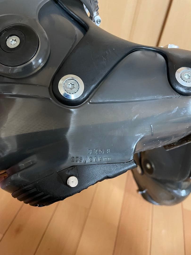 UPZ RC8 アルペンスノーボードブーツ