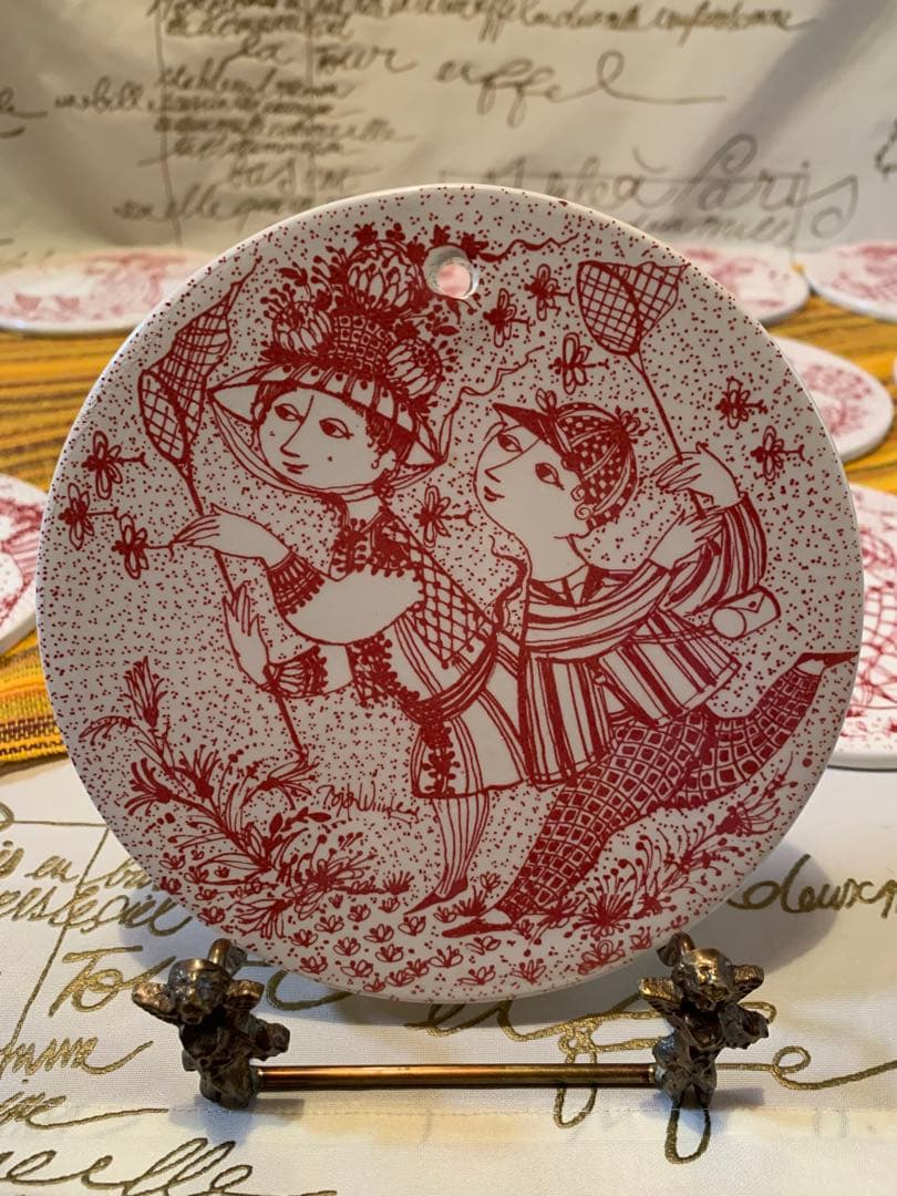 ビヨンヴィンブラッド　マンスリープレート・赤色のコンプリート12ヶ月全部！