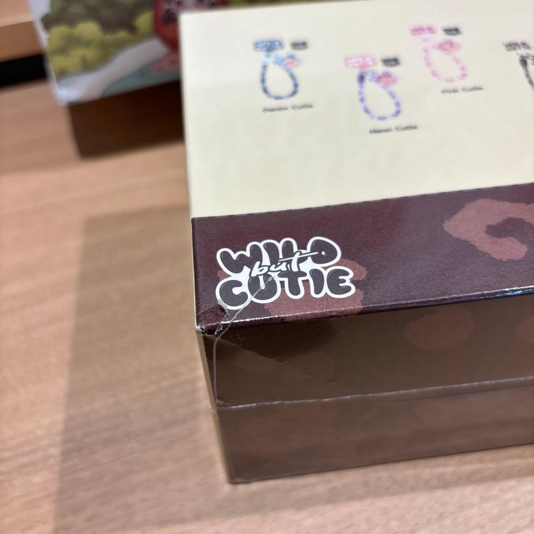 CRYBABY Wild but Cutie フォンチャーム アソートボックス