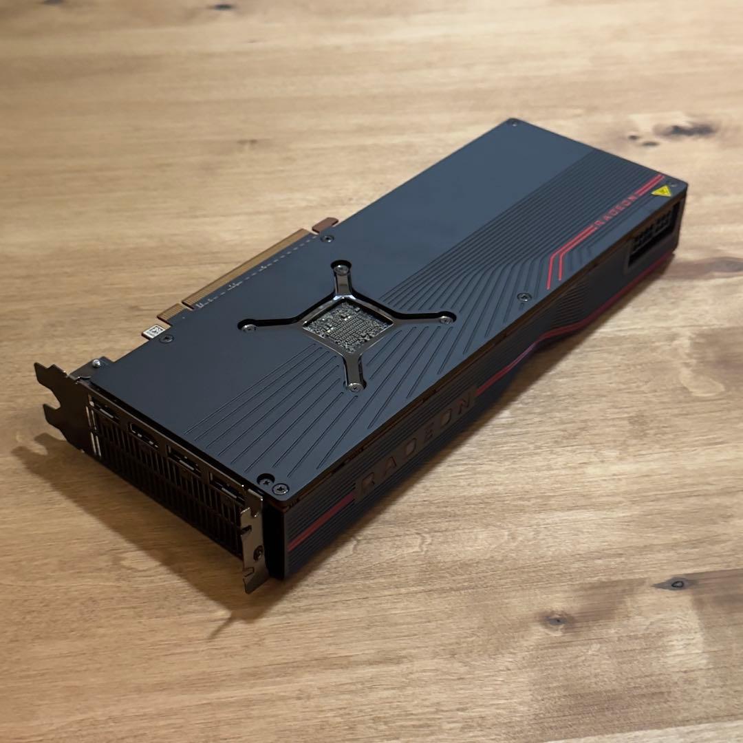 Radeon RX5700xt リファレンスモデル　グラフィックボード