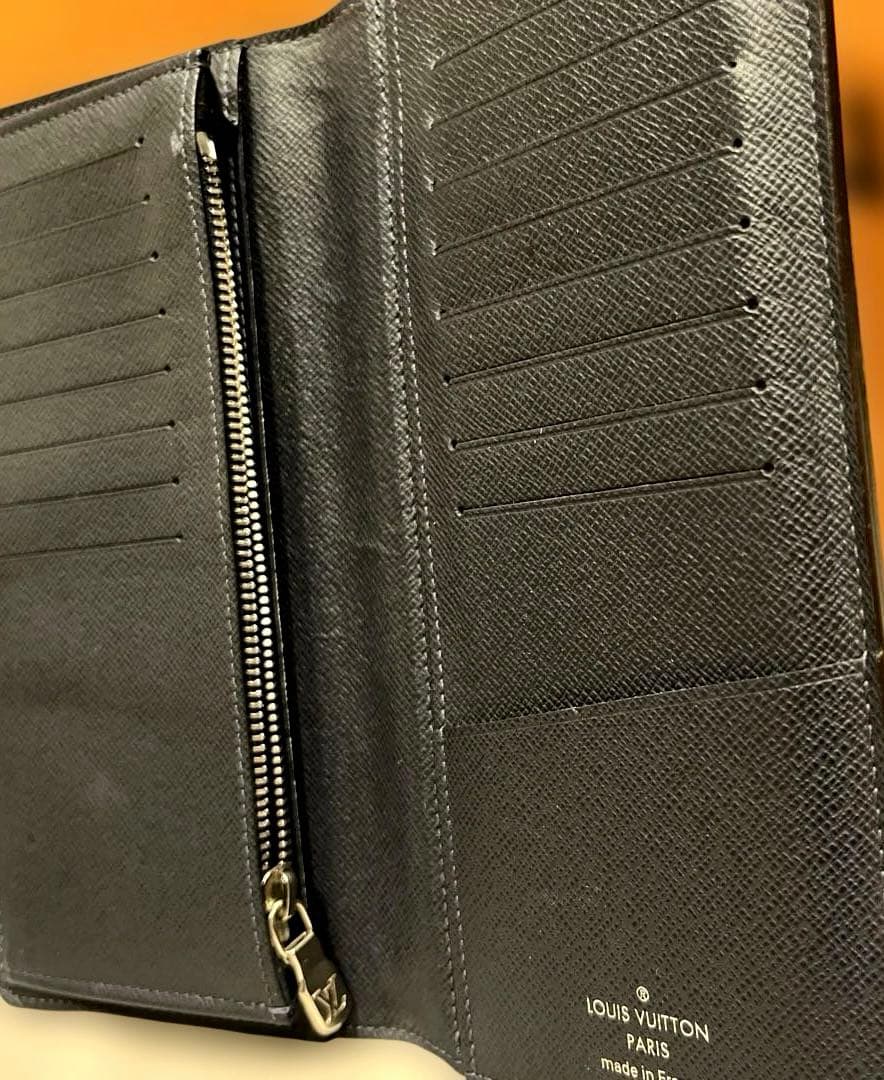 LOUIS VUITTON 2つ折り財布
