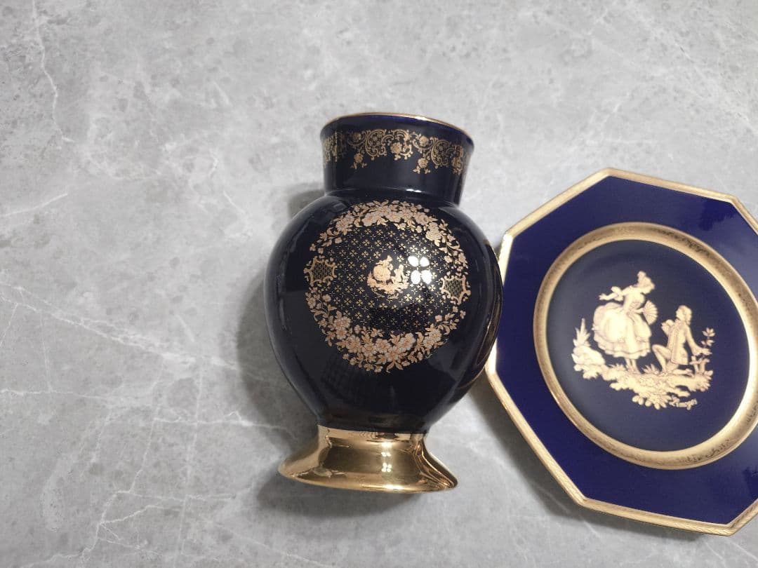 LIMOGES CASTEL フランス製　22金 花瓶 飾り皿 灰皿 三点