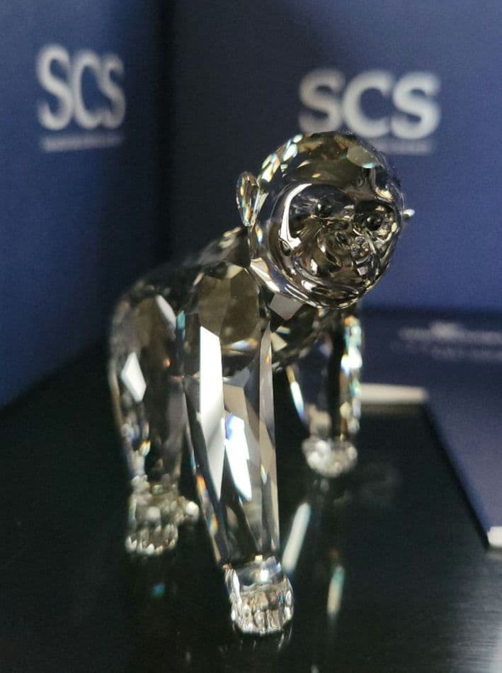 Swarovski　スワロフスキー　ゴリラの赤ちゃん　オリジナルボックス付き