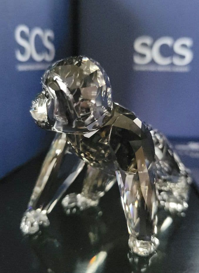 Swarovski　スワロフスキー　ゴリラの赤ちゃん　オリジナルボックス付き